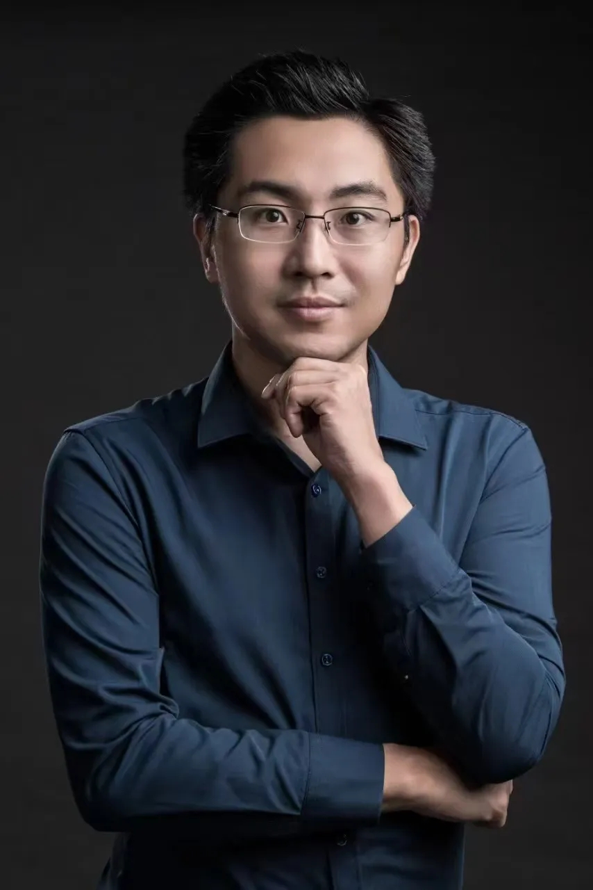1755655662729931.jpg 夏凯照片.jpg