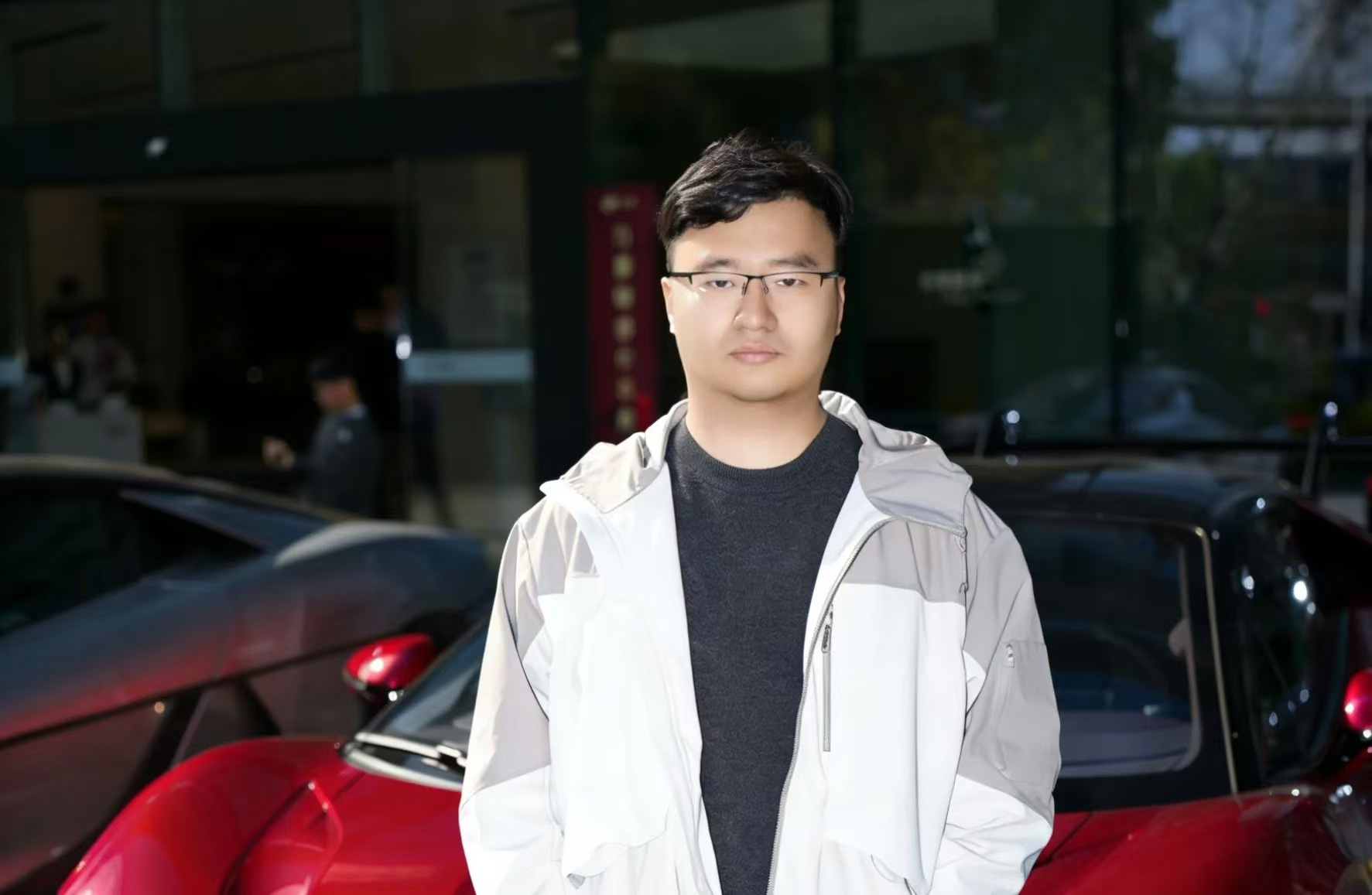 从几万块起步到大赚千万!专访“Levi大魔王”李思源:很多人长期亏损,本质是努力的方向错了!